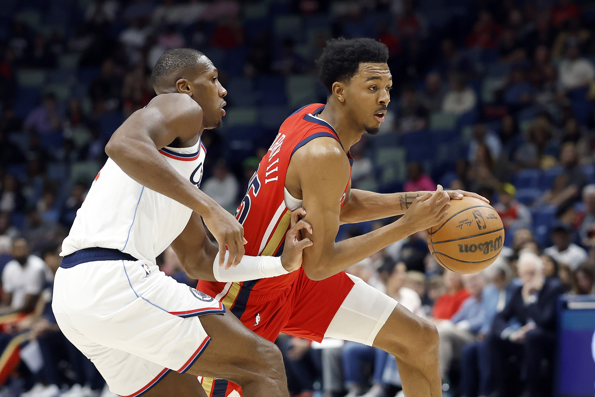 鹈鹕击沉快船喜迎三连胜 活塞爵士黄蜂均获胜利